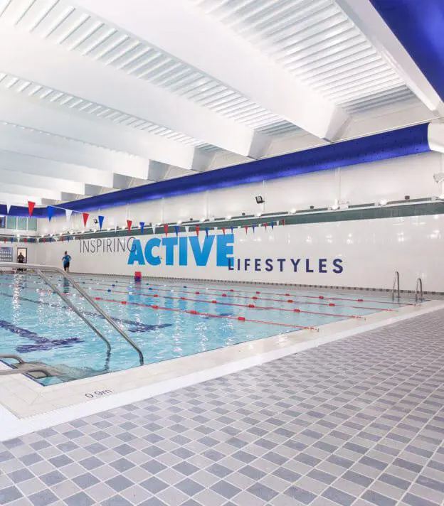 Commercial painting and decorating services